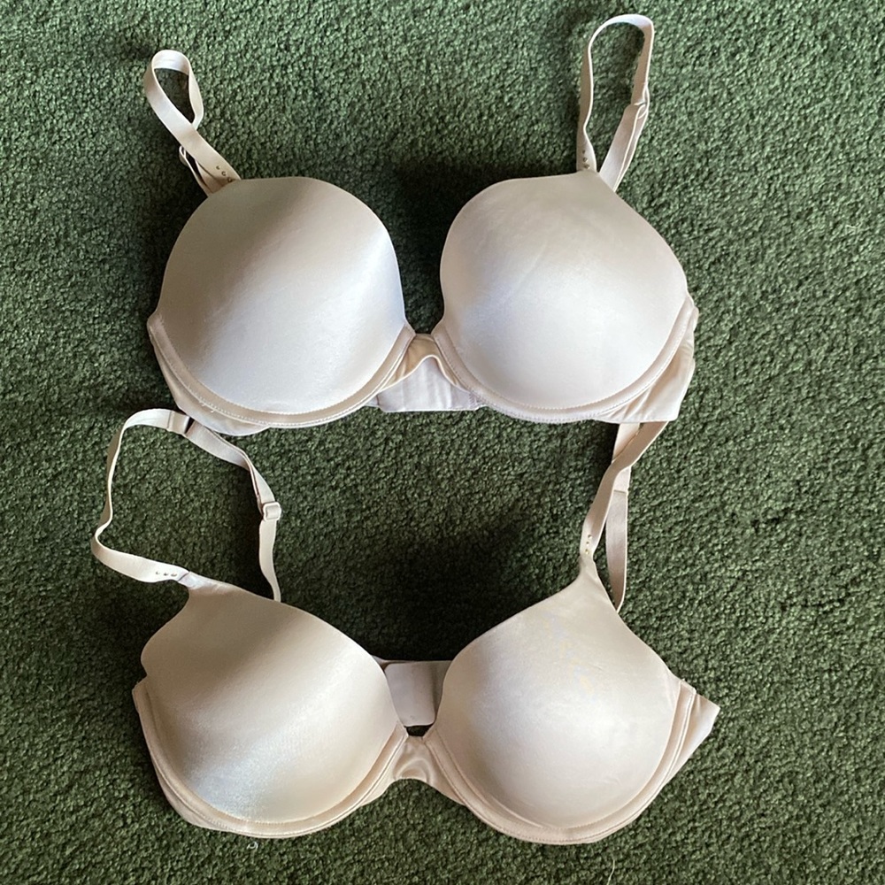 2 Victoria’s Secret Body by Victoria Demi uplift bras